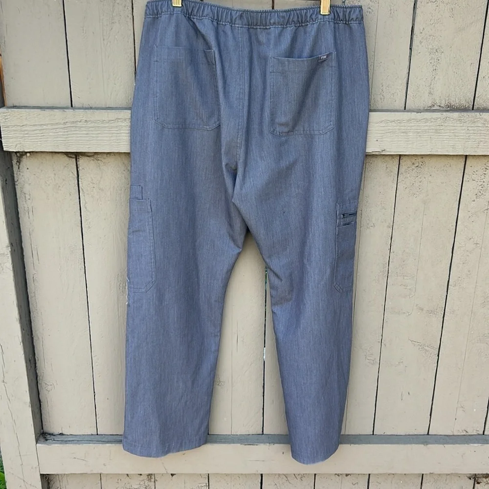 FIgs Scrub Pants Technical Collection Size XLarge Short Grey